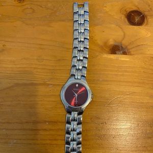 ‘Gucci’ watch